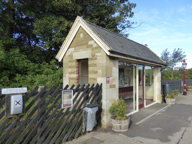 Kirkby Stephen platform 2
shelter