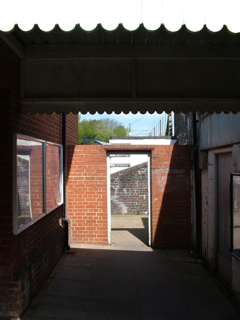 Knebworth side
