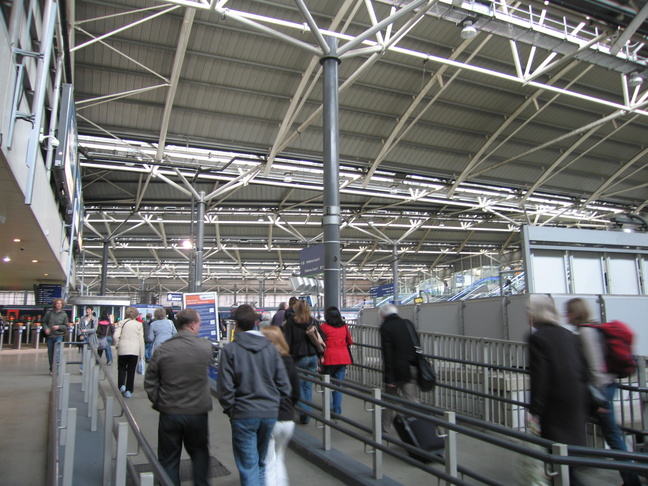 Leeds platform 1 ramp