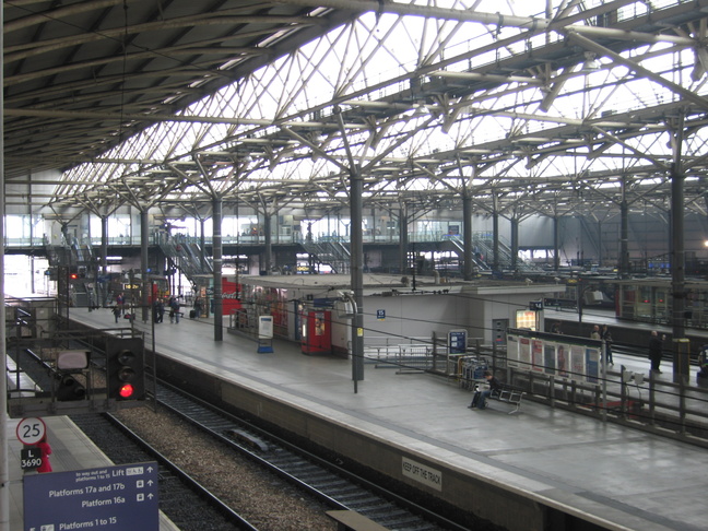 Leeds from eastern footbridge looking
west