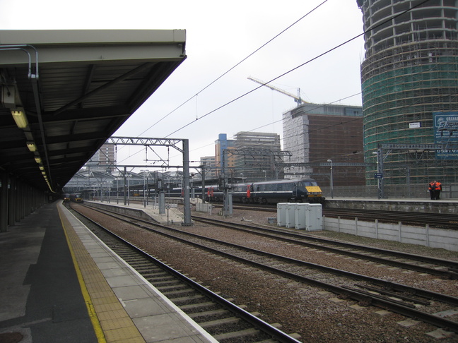Leeds platforms looking east