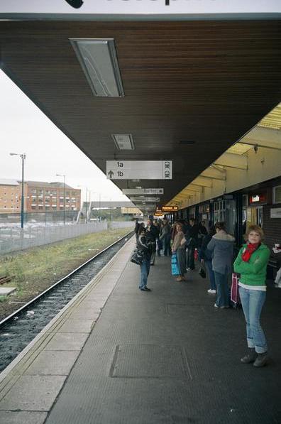 Leicester platform 1