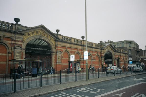 Leicester arrivals arch