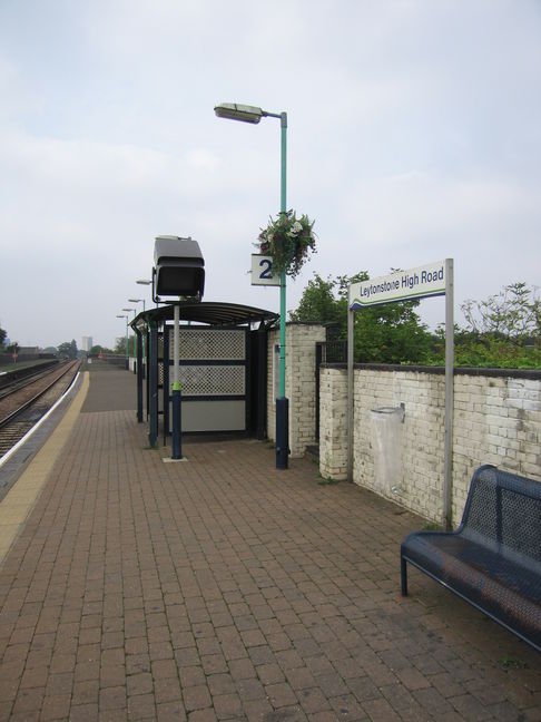 Leytonstone High Road
platform 2 shelter