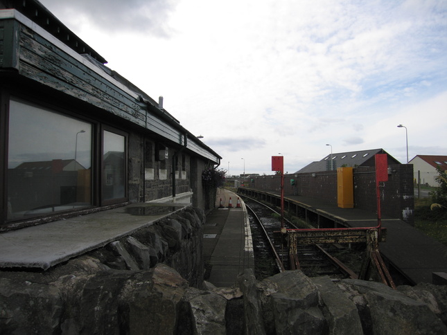 Mallaig platform 1 buffers