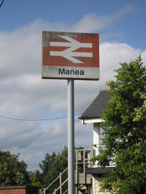 Manea sign