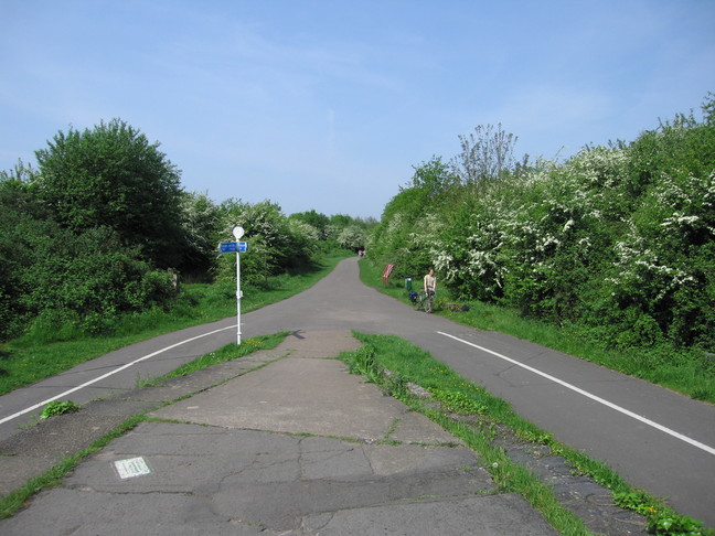 Mangotsfield, looking west