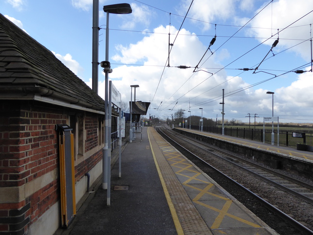 Manningtree platform 2 looking west