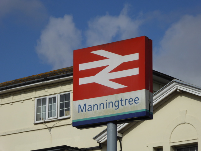 Manningtree sign