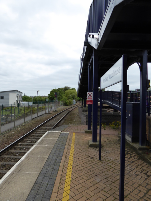 Mansfield Woodhouse
platform 3 south end
