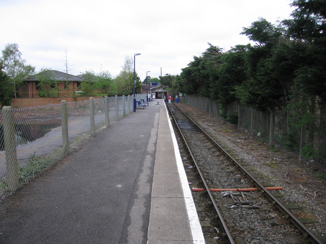 Marlow platform looking west