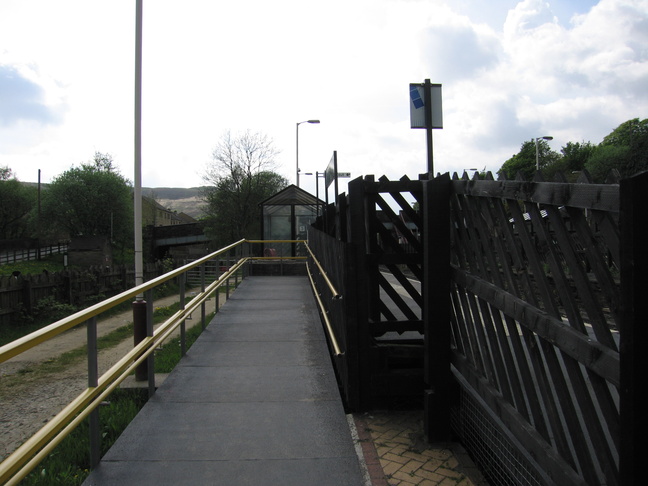 Marsden platform 3 entrance