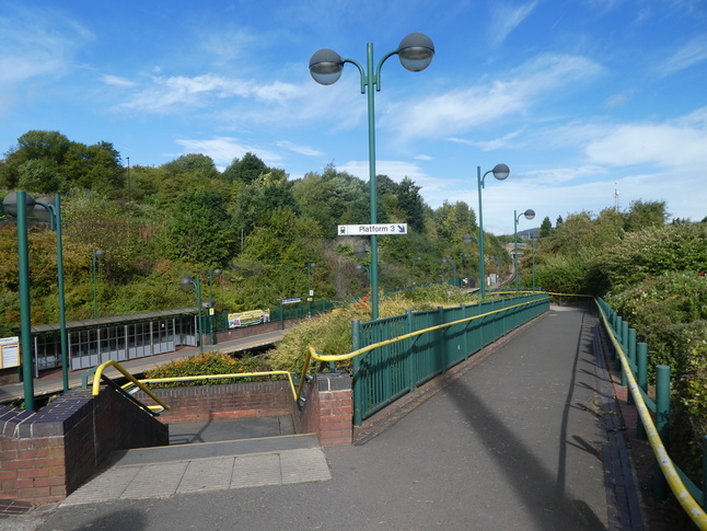 Meadowhall platform 3 ramp