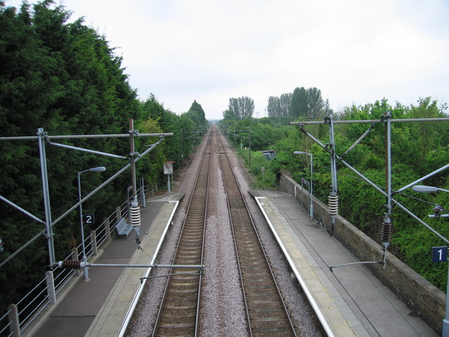 Meldreth from footbridge looking
north