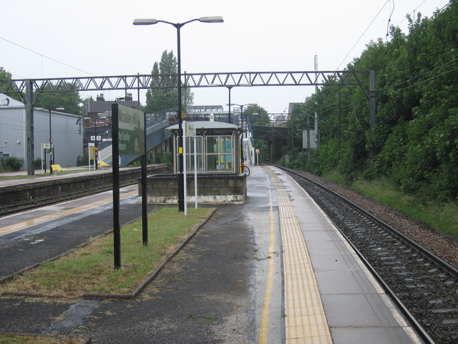 Mossley Hill platform 1 looking
north