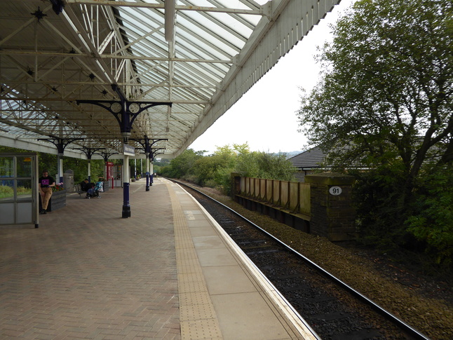 Nelson platform looking east