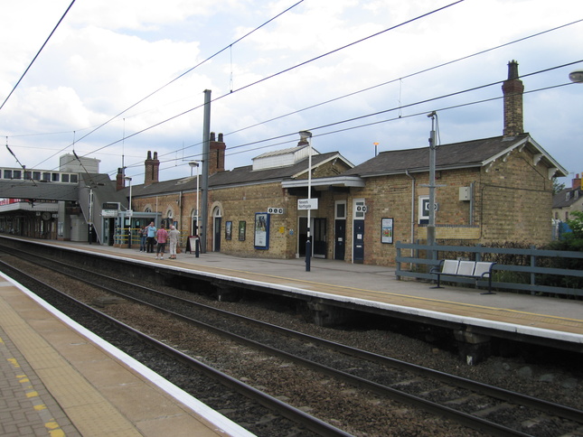 Newark Northgate platform 1
northern end