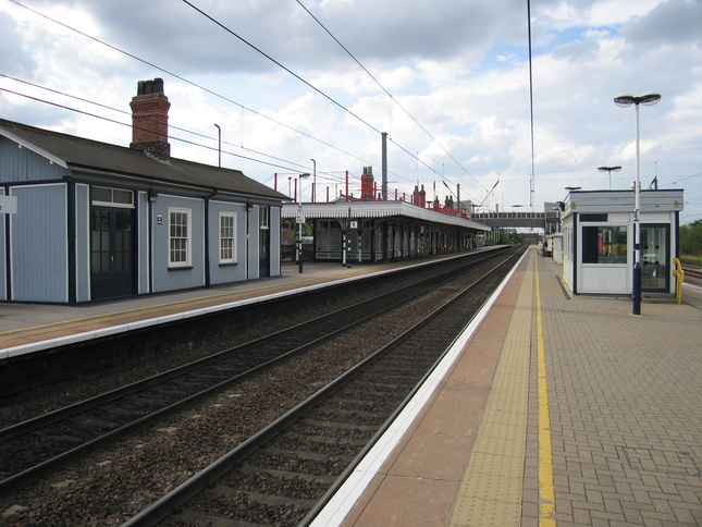 Newark Northgate platform 2
looking north