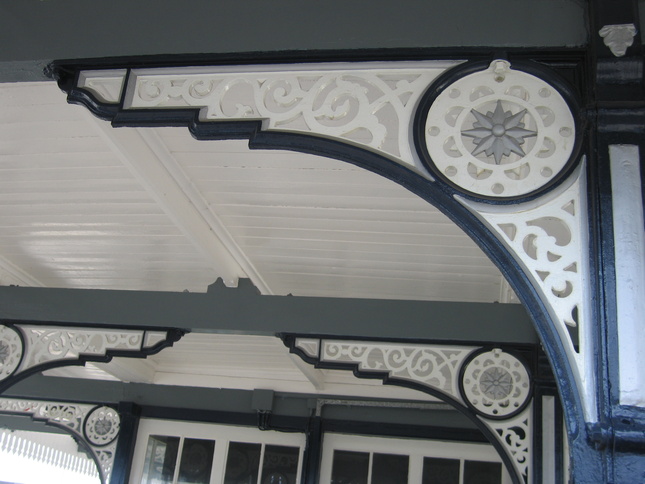 Newark Northgate spandrel