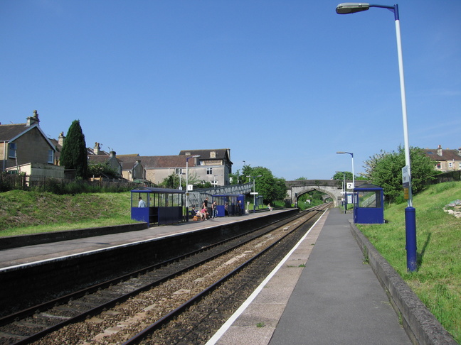 Oldfield Park platforms 1 and 2