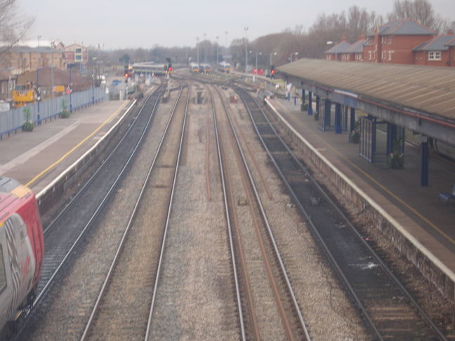 Oxford bridge, looking north