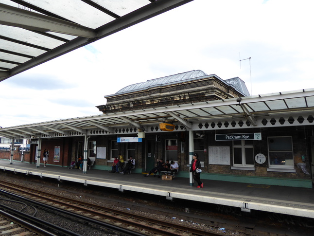 Peckham Rye platform 3
