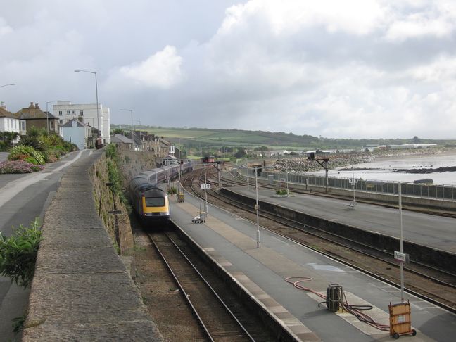 Penzance platforms 1 and 2