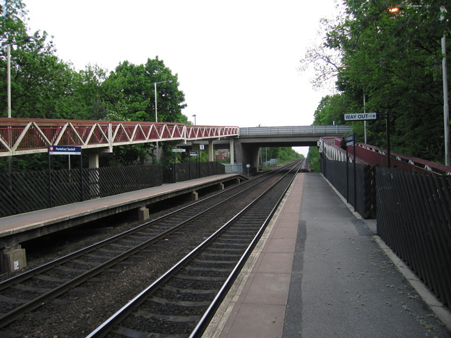 Pontefract Tanshelf platform
2