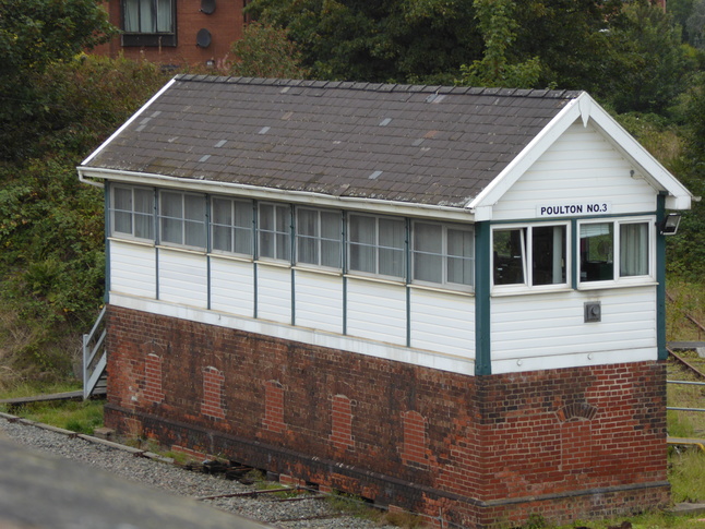 Poulton-le-Fylde signalbox
side