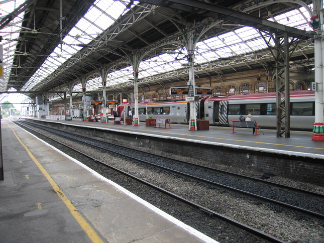 Preston platforms 5 and 6