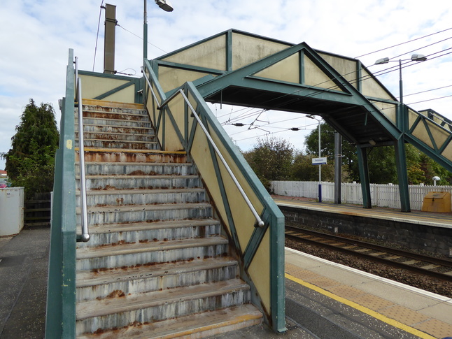 Prestonpans platform 1 footbridge end