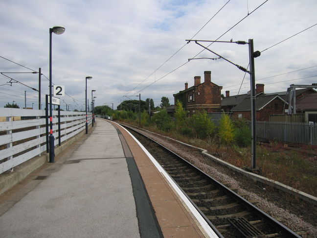 Retford platform 2, looking south