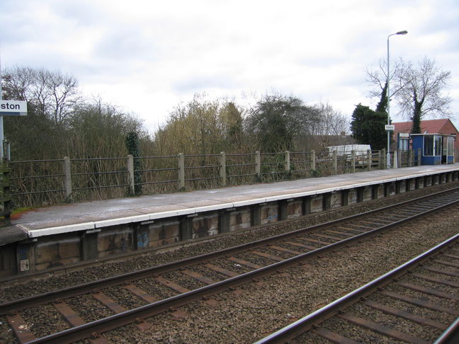 Rolleston westbound platform