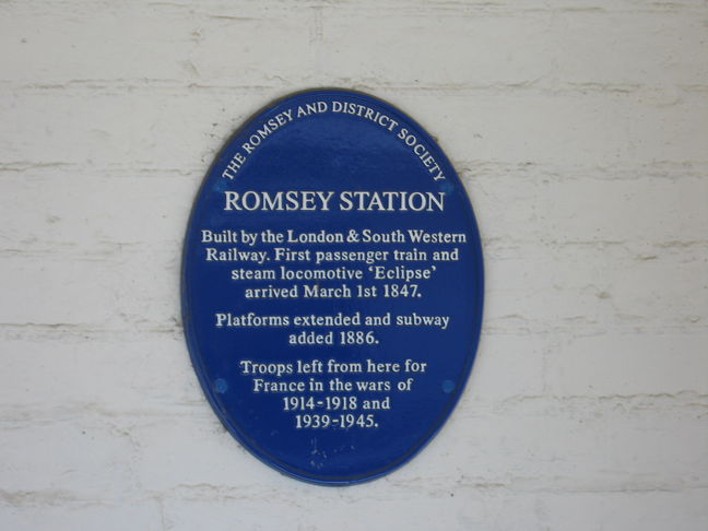 Romsey platform 1 plaque