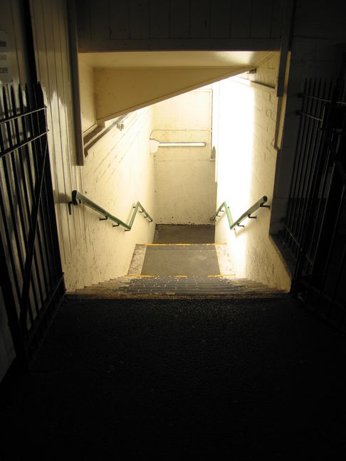 Romsey platform 2 subway
entrance