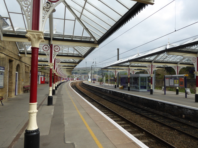 Skipton platform 2