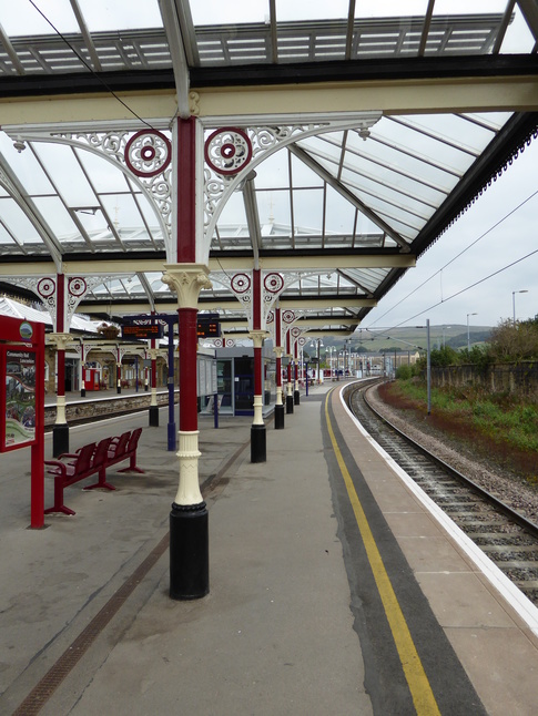 Skipton platform 4 looking east