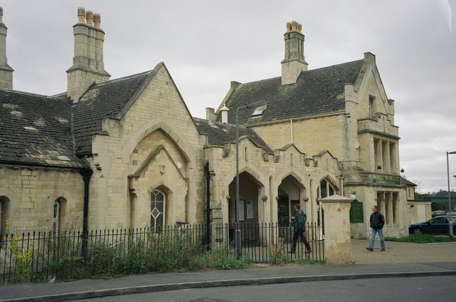 Stamford station building