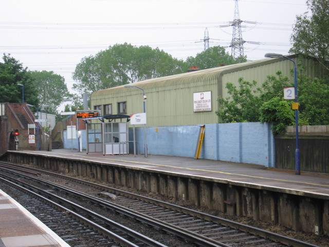 Totton platform 2