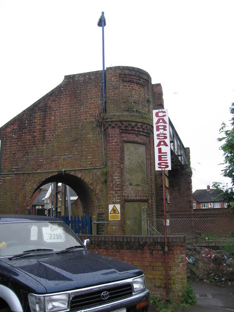 Totton footbridge end