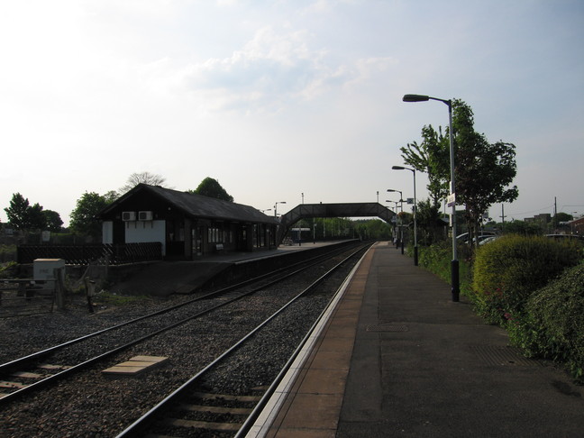 Trowbridge platforms 1 and 2 looking
north