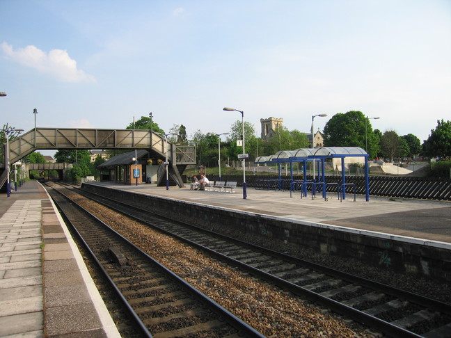 Trowbridge platforms 2 and 1