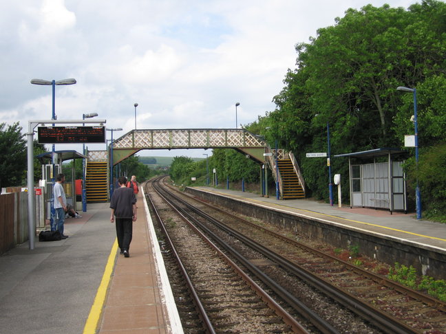 Upwey platforms 1 and 2