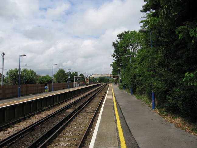 Upwey platform 2 long view