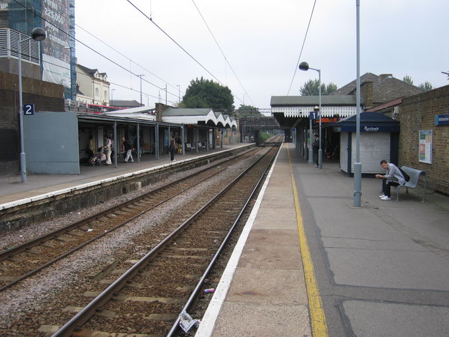Walthamstow Central platform
1, looking east