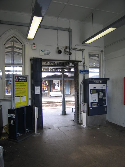 Walthamstow Central
ticket hall