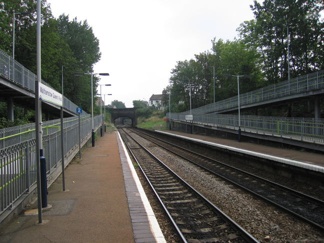 Walthamstow Queen's Road,
looking east