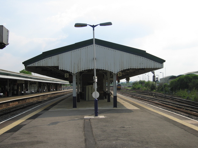 Westbury platforms 2 and 3