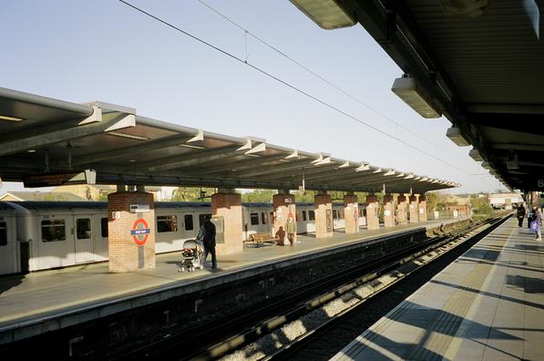 West Ham c2c platforms