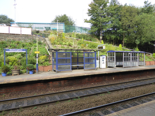 Westhoughton platform 1